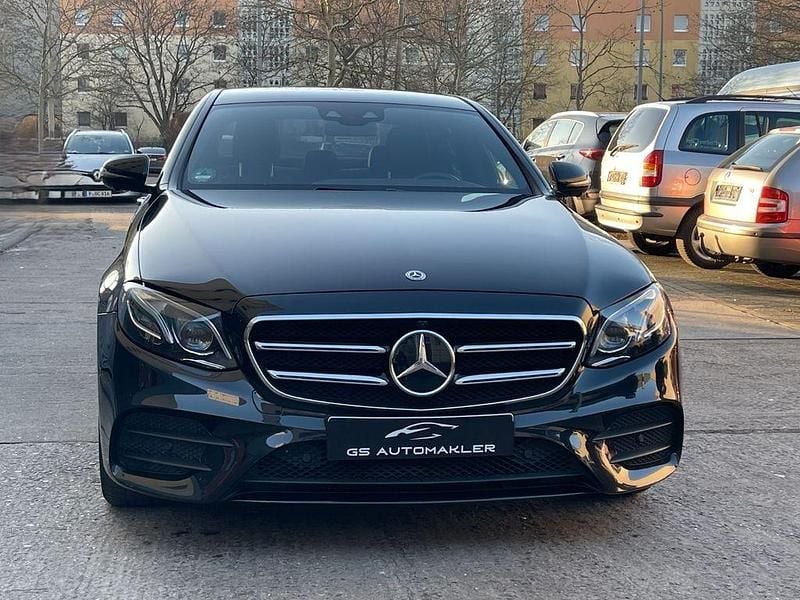 Gebraucht Mercedes E350 AMG 286 PS (210 kW) 2018 Obsidianschwarz Limousine