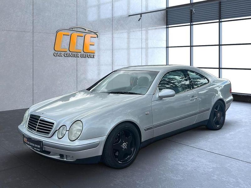 Grau Gebraucht 1999 Mercedes CLK200 Elegance Coupé | 3.490 € (Fairer Preis) - Bild 1/4