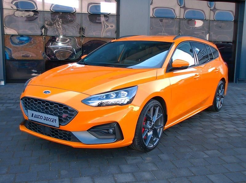 Gebraucht Ford Focus ST 280 PS (205 kW) 2021 Orange Kombi