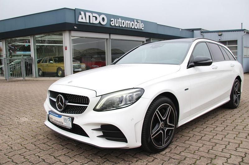 Gebraucht Mercedes C300e AMG line 194 PS (142 kW) 2020 Weiß Limousine