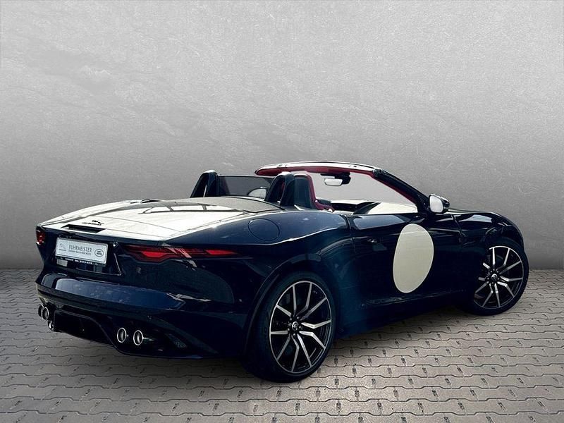 Gebraucht Jaguar F-Type R 582 PS (428 kW) 2024 Svo premium palette blue Cabrio