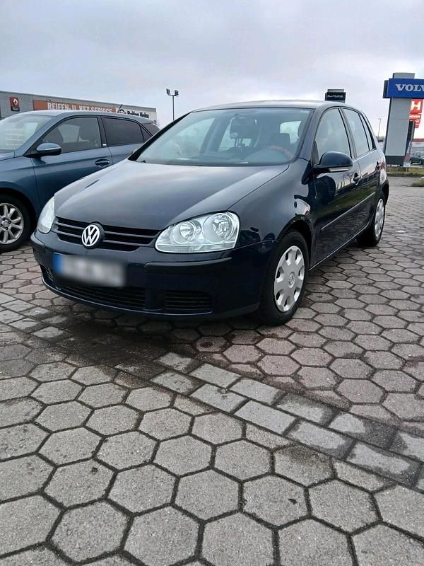 Gebraucht VW Golf IV 75 PS (55 kW) 2005 Blau Kleinwagen