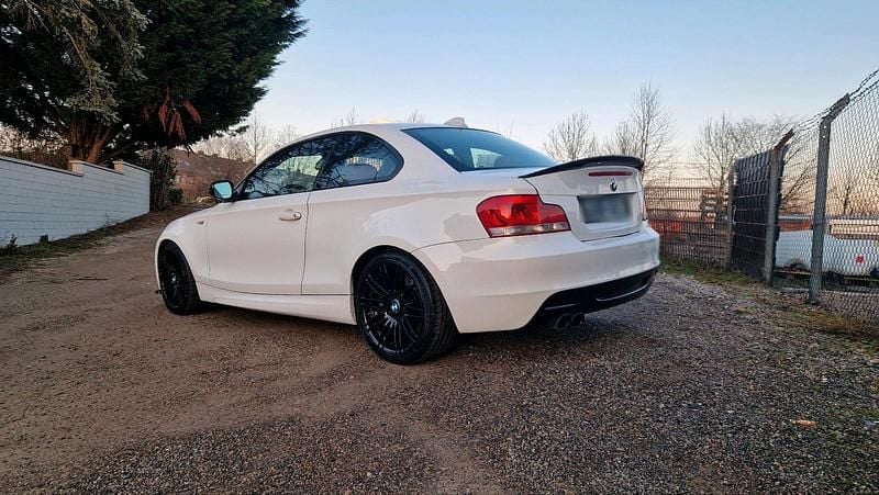 Gebraucht BMW 135 Coupé 306 PS (225 kW) 2013 Weiß Coupé