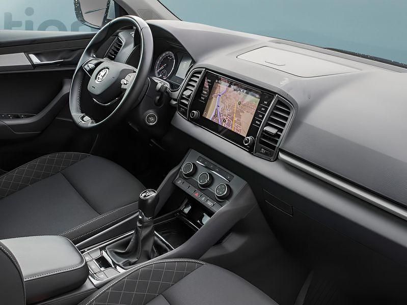 Second-hand Skoda Karoq 150 CP (110 kW) 2021 Argintiu SUV