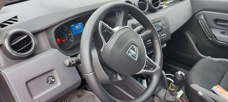 Gebraucht Dacia Duster 101 PS (74 kW) 2020 Rot SUV