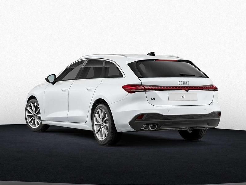 Gebraucht Audi A5 Sport 204 PS (150 kW) 2025 Gletscherweiß metallic Kombi
