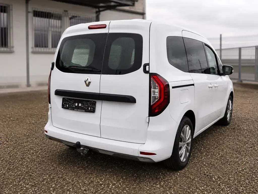 Gebraucht Renault Kangoo Equilibre 95 PS (69 kW) 2022 Weiß Van / Kleinbus