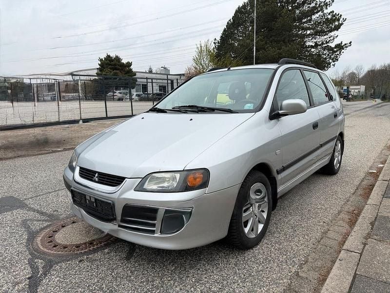 Second-hand Mitsubishi Space Star Motion 98 CP (72 kW) 2004 Argintiu Monovolum