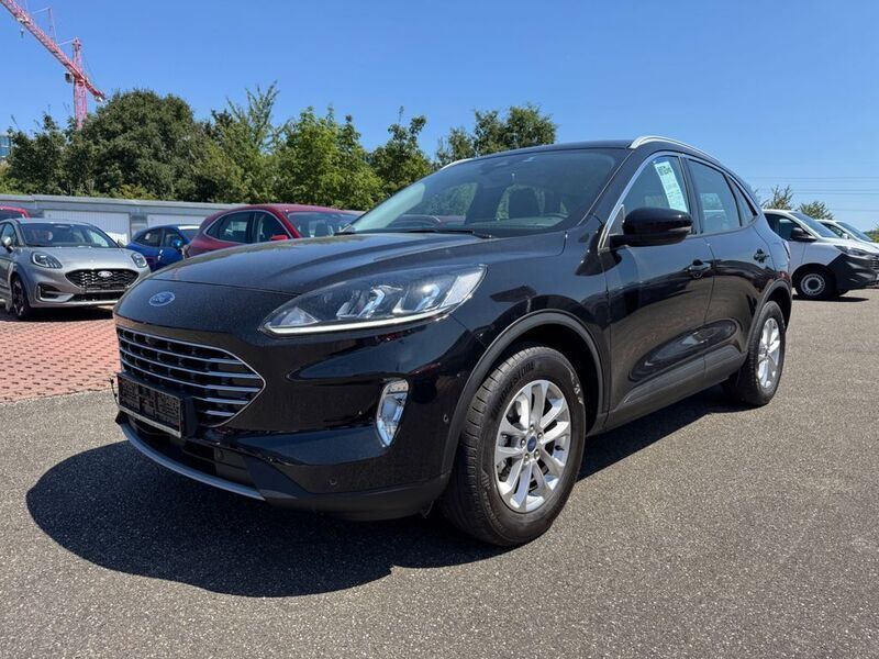 Gebraucht Ford Kuga Titanium 150 PS (110 kW) 2024 Obsidianschwarz metallic SUV