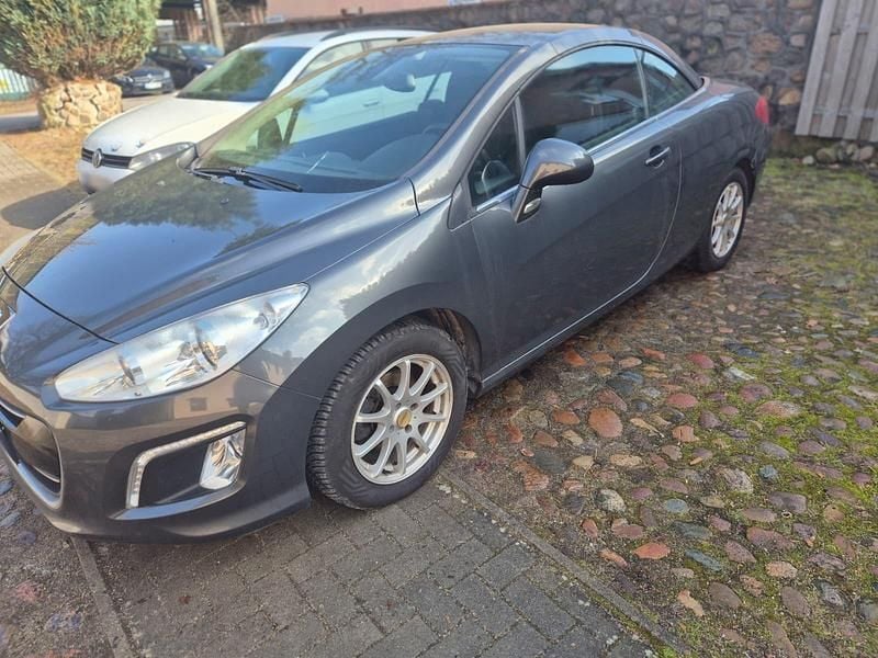 Gebraucht Peugeot 308 CC 120 PS (88 kW) 2013 Grau Cabrio