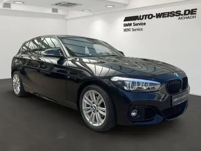 Gebraucht BMW 120 M Sport 184 PS (135 kW) 2019 Black sapphire metallic (schwarz) Kleinwagen