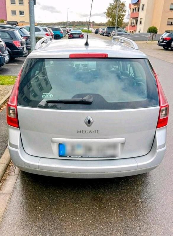 Gebraucht Renault Mégane GrandTour 131 PS (96 kW) 2008 Silber Kombi