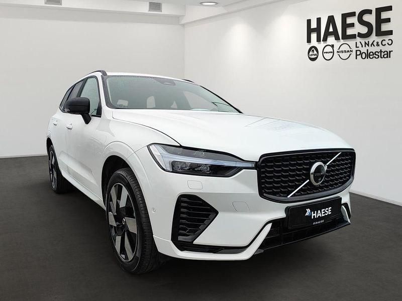 Gebraucht Volvo XC60 Plus 398 PS (292 kW) 2025 Crystal white metallic SUV
