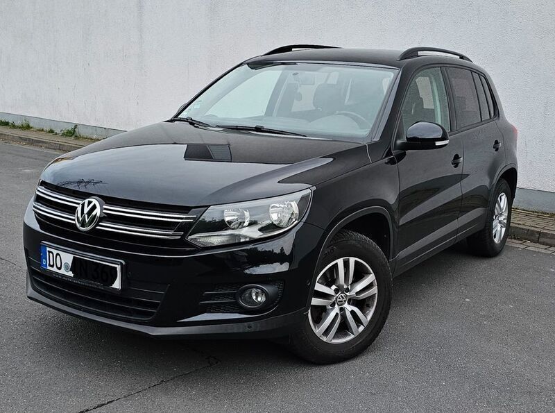 Schwarz Gebraucht 2013 VW Tiguan Trendline SUV | 7.990 € (Superpreis) - Bild 1/4