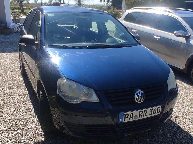 Gebraucht VW Polo 64 PS (47 kW) 2005 Blau Kleinwagen