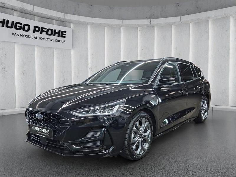 Schwarz Gebraucht 2024 Ford Focus ST-Line X Kombi | 27.950 € (Teuer) - Bild 1/4