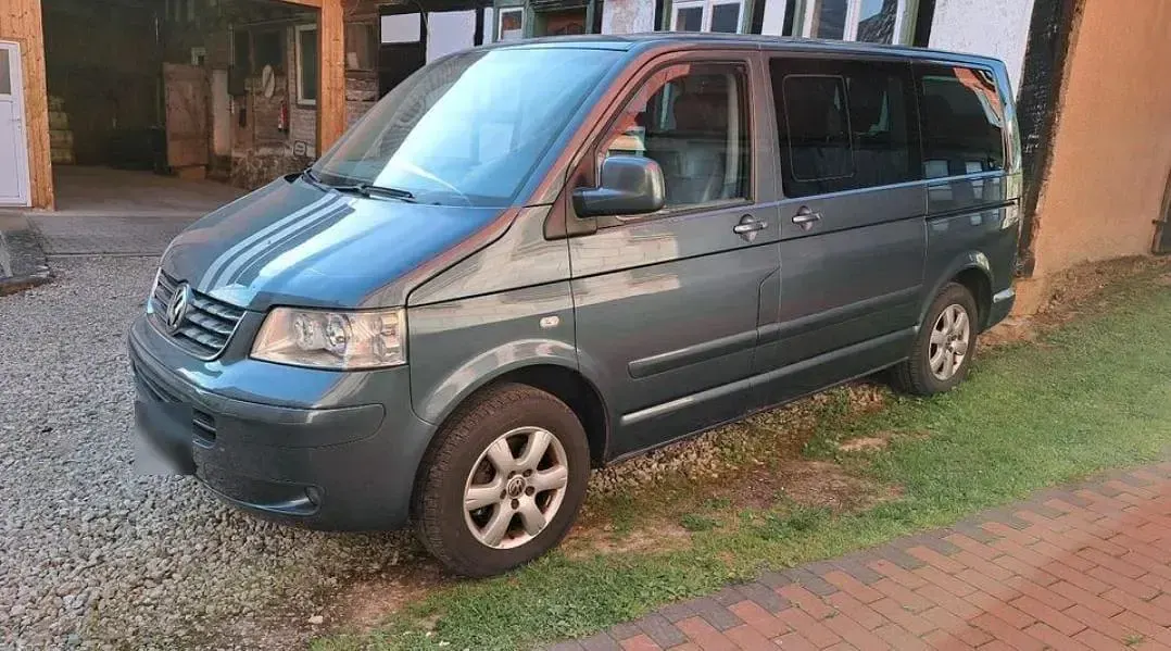 Gebraucht VW Multivan 174 PS (127 kW) 2003 Grau Van / Kleinbus