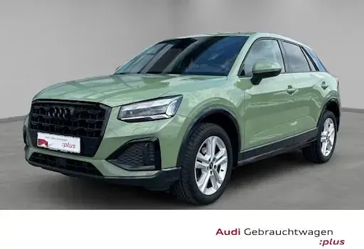 Gebraucht Audi Q2 Advanced 150 PS (110 kW) 2022 Grün SUV