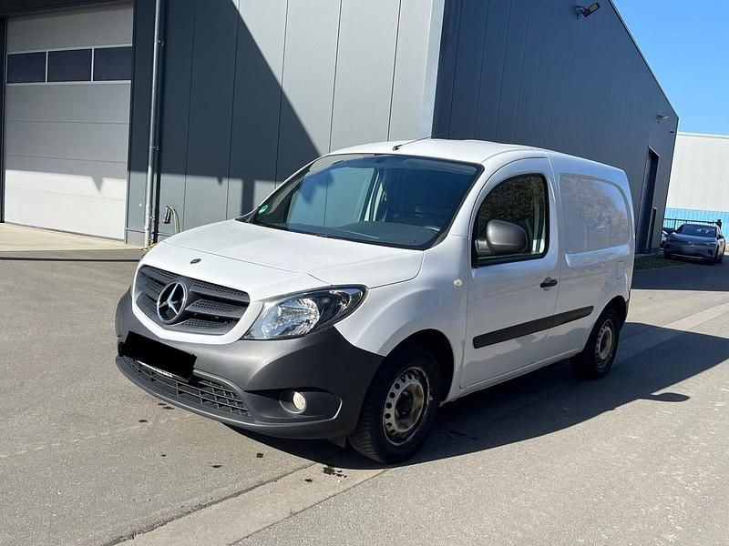 Gebraucht Mercedes Citan 108 80 PS (58 kW) 2020 Weiß Van / Kleinbus