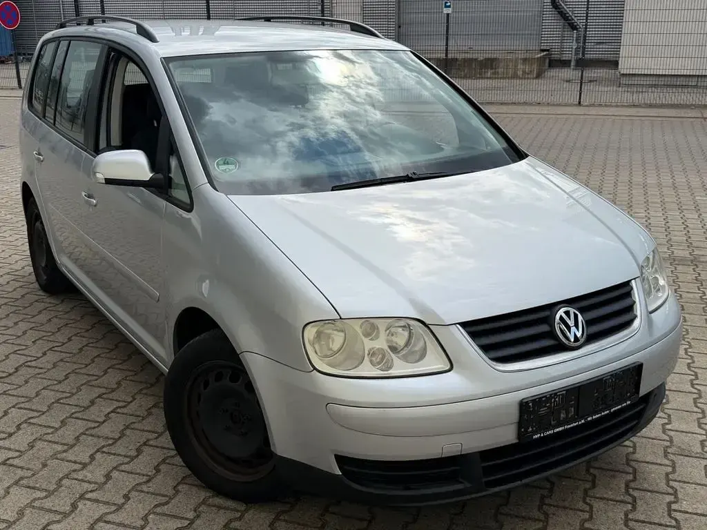 Gebraucht VW Touran Trendline 102 PS (75 kW) 2006 Silber Van / Kleinbus