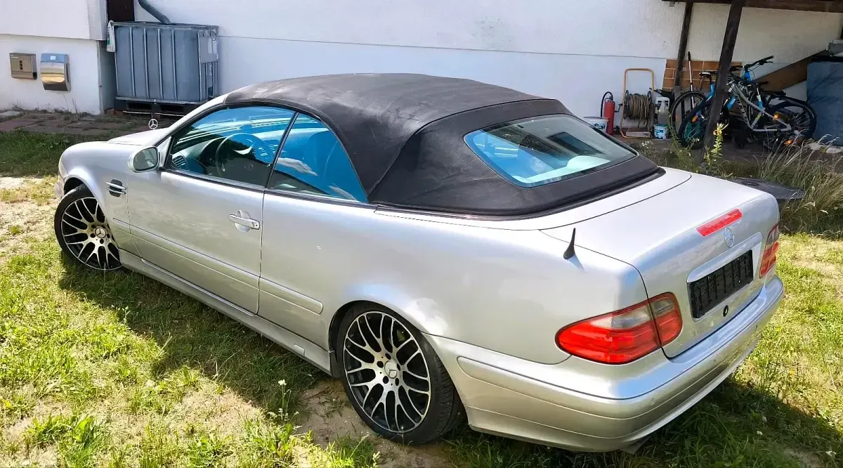 Gebraucht Mercedes CLK320 218 PS (160 kW) 1999 Silber Cabrio