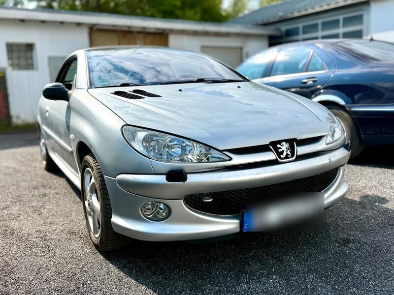 Silber Gebraucht 2003 Peugeot 206 CC Cabrio | 799 € (Guter Preis) - Bild 1/4