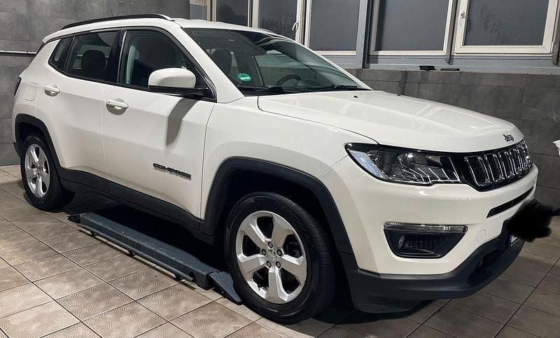 Gebraucht Jeep Compass Longitude 140 PS (102 kW) 2019 Weiß SUV