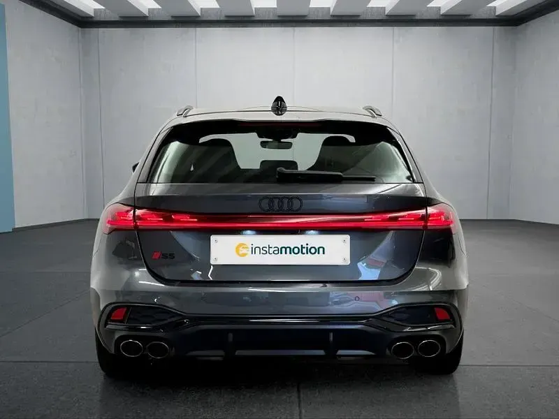 Gebraucht Audi S5 367 PS (269 kW) 2025 Grau Kombi