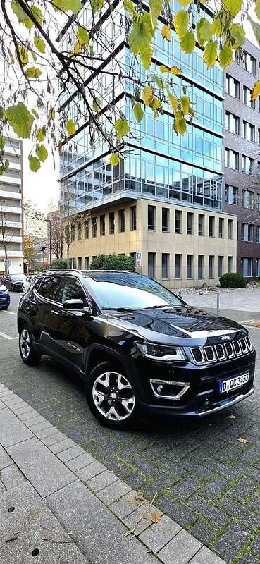 Gebraucht Jeep Compass Limited 170 PS (125 kW) 2020 Schwarz SUV
