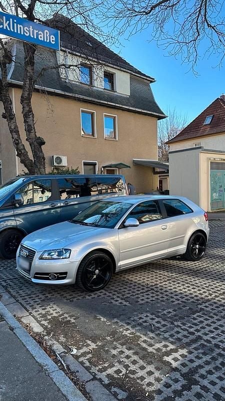 Gebraucht Audi A3 105 PS (77 kW) 2009 Silber Kleinwagen