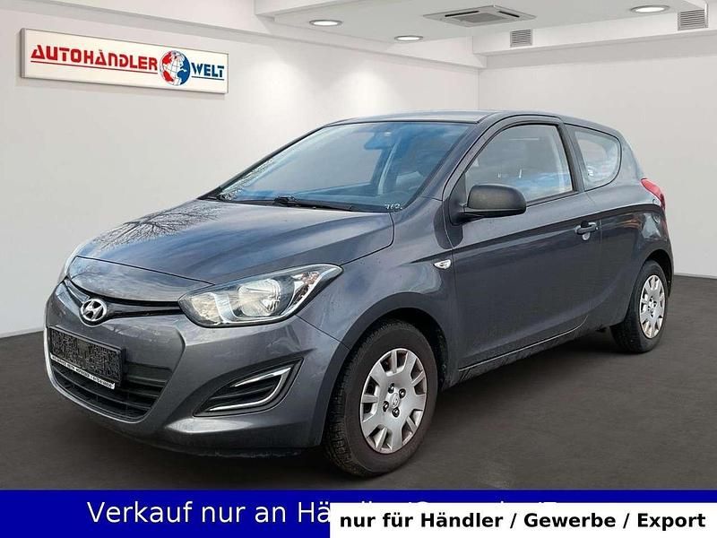 Stardust Gebraucht 2014 Hyundai i20 Edition Limousine | 1.999 € (Superpreis) - Bild 1/3