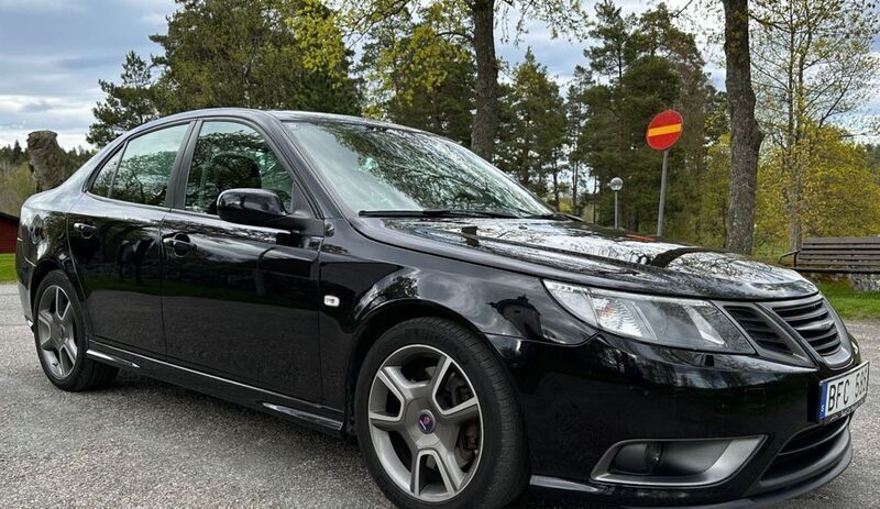 Schwarz Gebraucht 2008 Saab 9-3 Limousine | 4.500 € - Bild 1/4