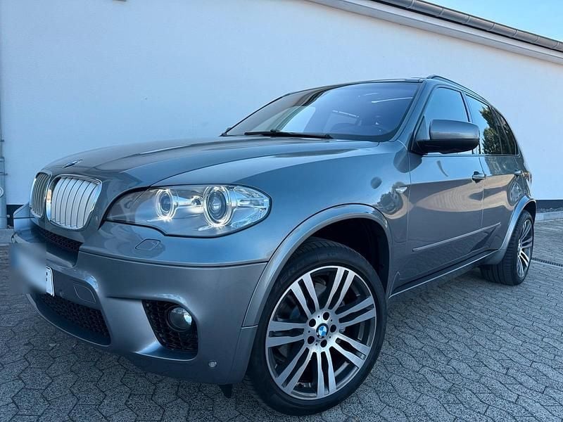 Grau Gebraucht 2013 BMW X5 Exclusive SUV | 22.900 € - Bild 1/4