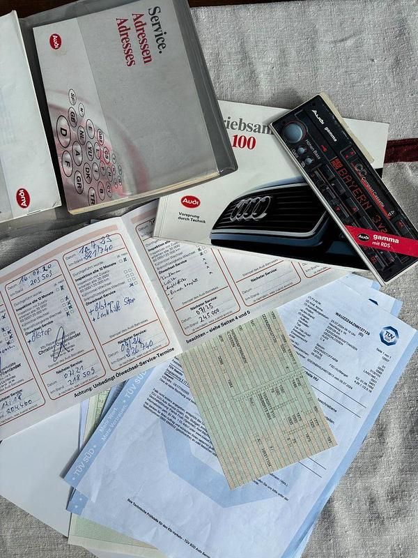 Second-hand Audi 100 116 CP (85 kW) 1992 Roșu Berlinǎ