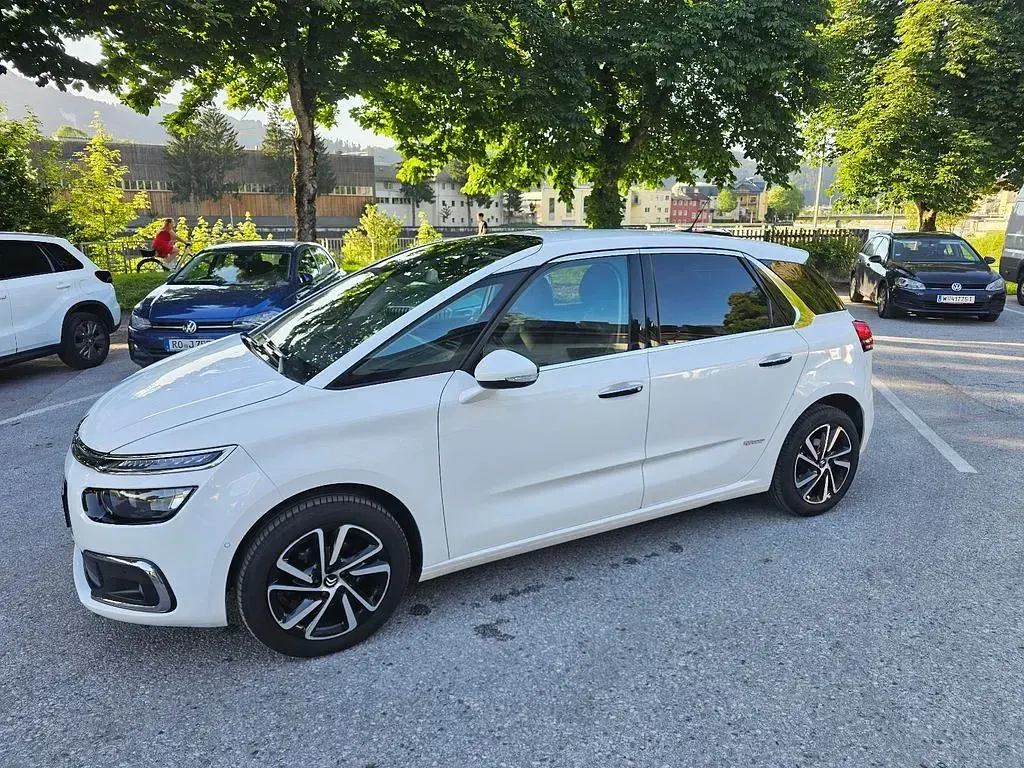 Gebraucht Citroën C4 SpaceTourer 120 PS (88 kW) 2017 Weiß Van / Kleinbus