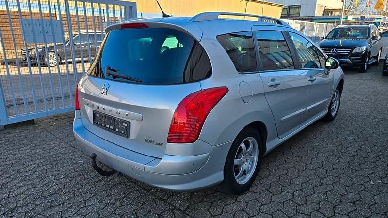 Gebraucht Peugeot 308 SW Premium 109 PS (80 kW) 2010 Silber Kombi