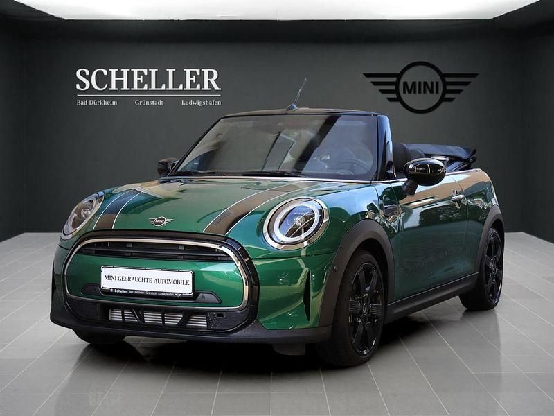 British racing green metallic Gebraucht 2024 Mini Cooper Cabriolet Classic Cabrio | 38.900 € - Bild 1/4