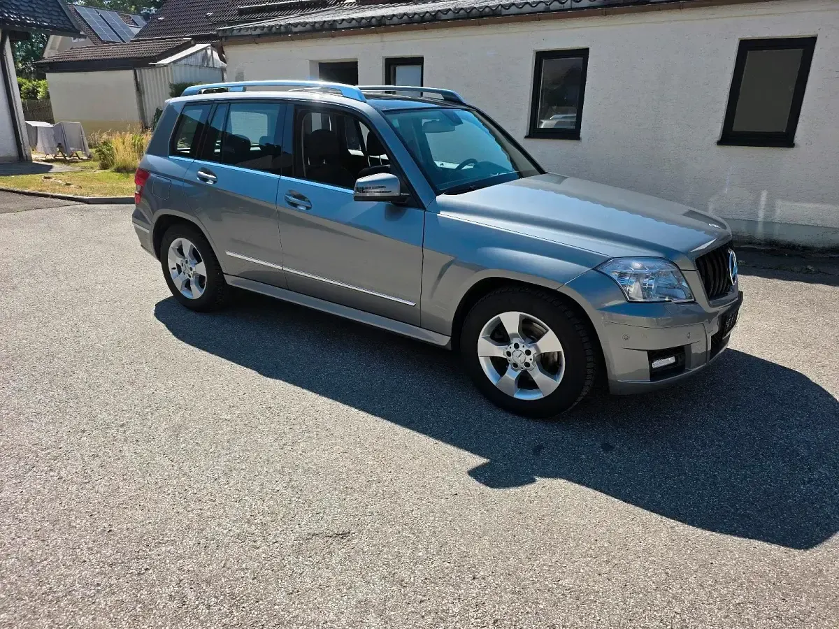 Gebraucht Mercedes GLK350 231 PS (169 kW) 2008 Grau SUV