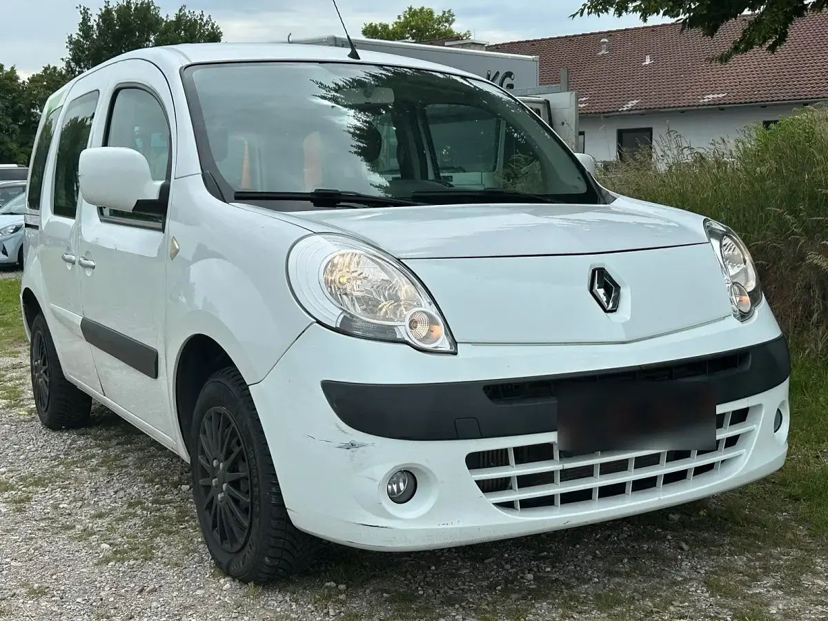 Gebraucht Renault Kangoo 90 PS (66 kW) 2011 Weiß Van / Kleinbus