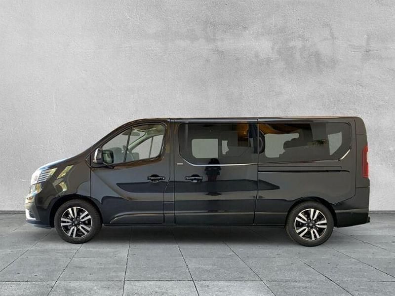 Gebraucht Renault Trafic Signature 170 PS (125 kW) 2024 Schwarz Van / Kleinbus