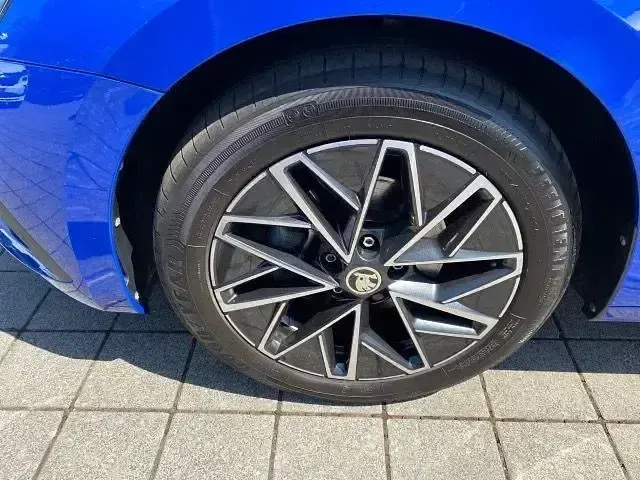 Gebraucht Skoda Octavia Ambition 150 PS (110 kW) 2022 Energyblau Kombi