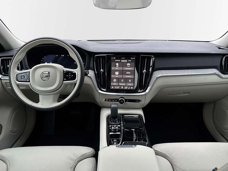 Neu Volvo V60 Plus 398 PS (292 kW) 2025 Metallic (blau Kombi