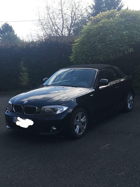Gebraucht BMW 120 Cabriolet Performance 177 PS (130 kW) 2011 Schwarz Cabrio