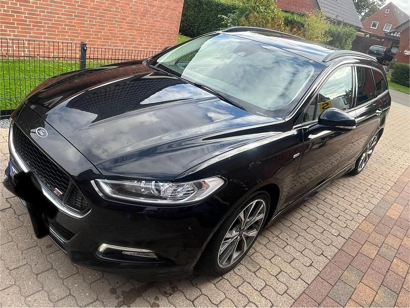 Schwarz Gebraucht 2017 Ford Mondeo ST-Line Kombi | 17.950 € - Bild 1/4