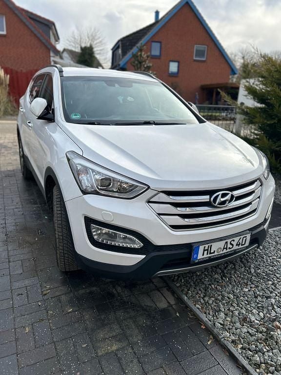 Gebraucht Hyundai Santa Fe Style 150 PS (110 kW) 2014 Weiß SUV