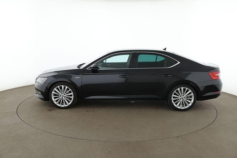 Gebraucht Skoda Superb LAURIN & KLEMENT 2016 Schwarz Limousine