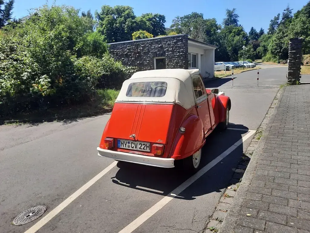 Gebraucht Citroën 2CV 29 PS (21 kW) 1980 Rot Limousine