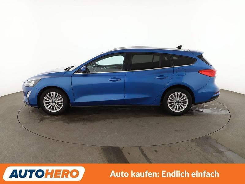 Gebraucht Ford Focus Titanium 155 PS (114 kW) 2020 Blau Kombi