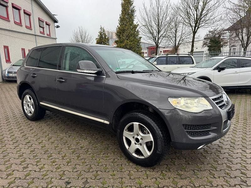 Gebraucht VW Touareg 224 PS (164 kW) 2007 Grau SUV