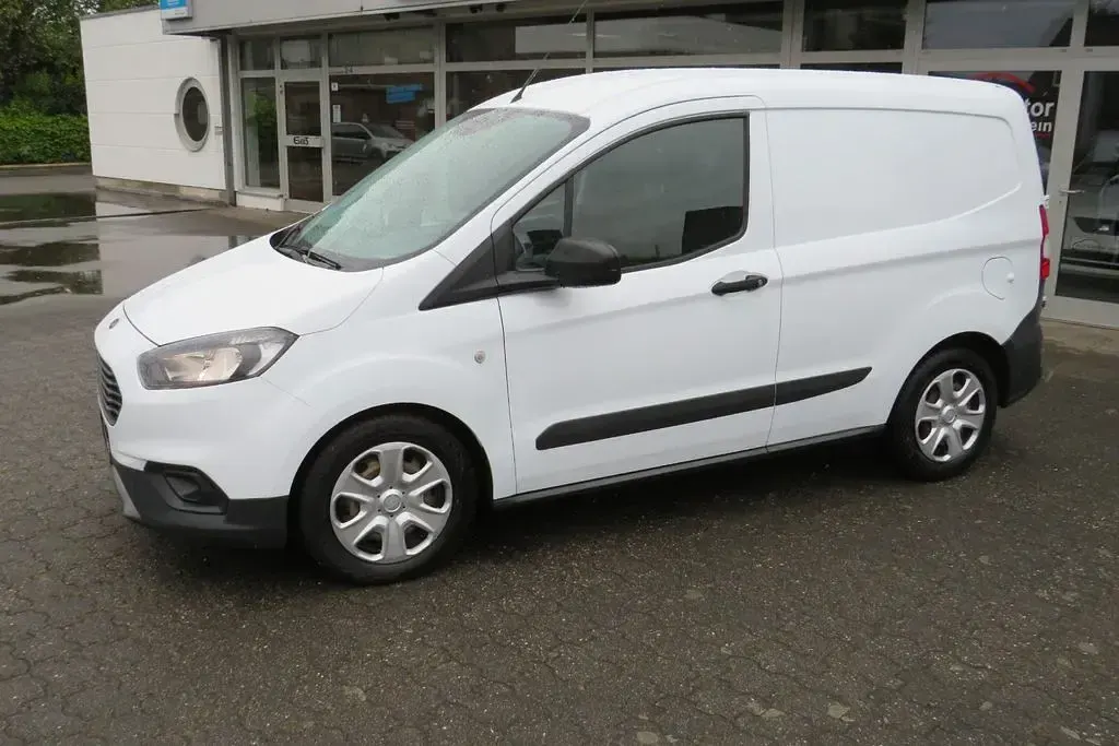 Używany Ford Transit Trend 75 KM (55 kW) 2022 Biały Minivan
